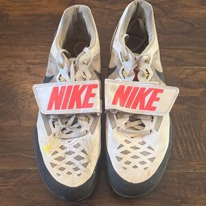 Nike Zoom Rotational 6 (size 12.5 men’s)